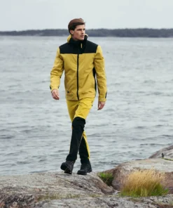 Halti Hiker Men's DrymaxX Outdoor Jacket Hiker Collection